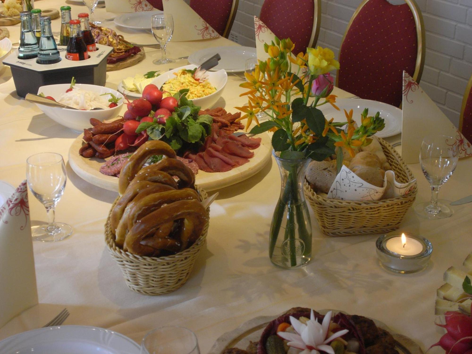 Land-Gut-Hotel Restaurant Kreuz Meyer Stuhr Dış mekan fotoğraf